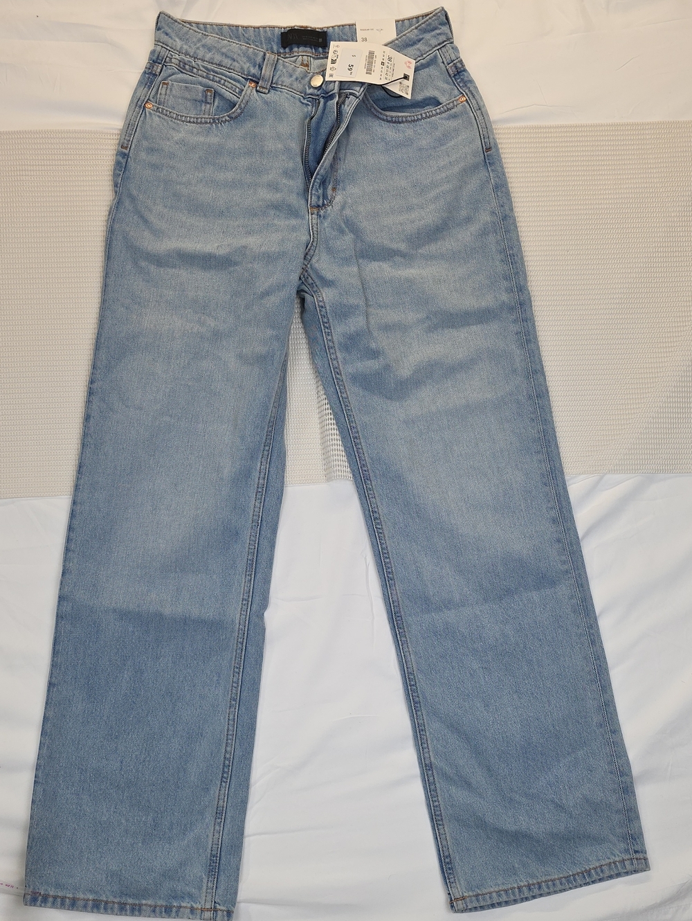 Zara Light Blue Straight-Leg Women’s Jeans 6 Regular Fit